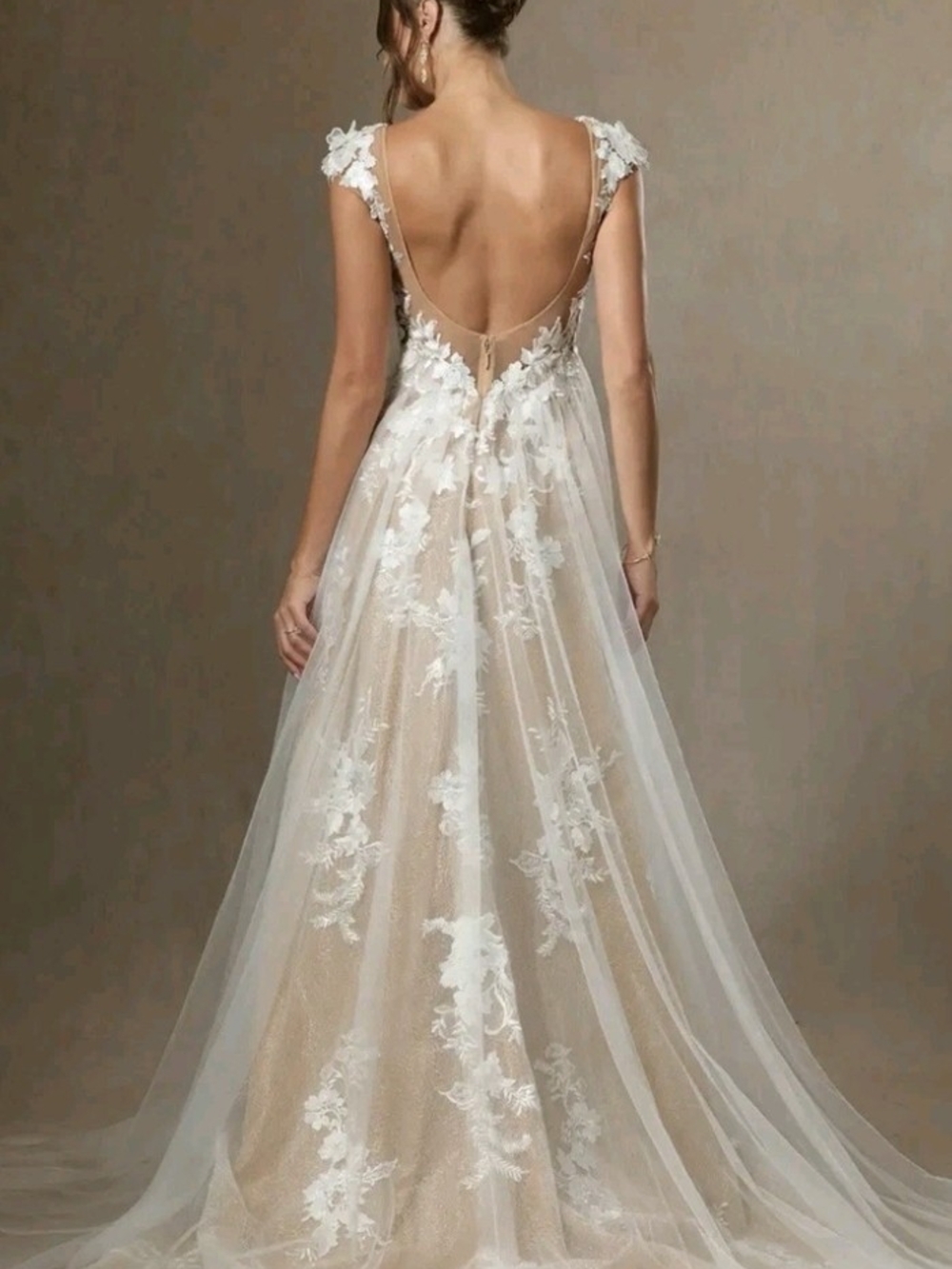 Azazie Moonstone Off-Shoulder Lace A-Line Gown in Ivory and Nude Size 8 Nwt - Picture 2 of 9